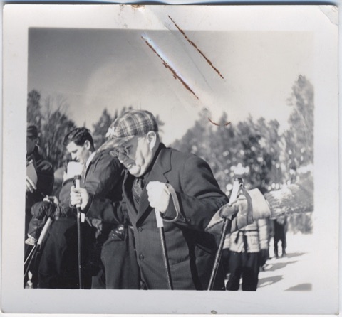 Mayor on Skiis