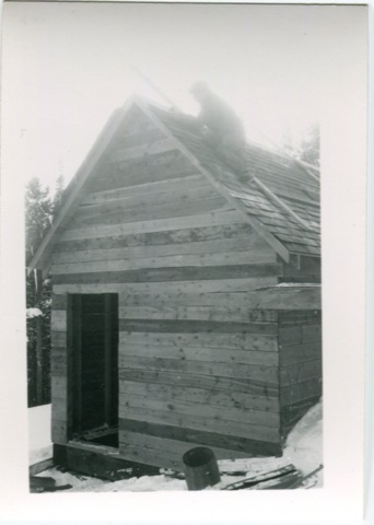 1945 Bovey Lift Shack Complete