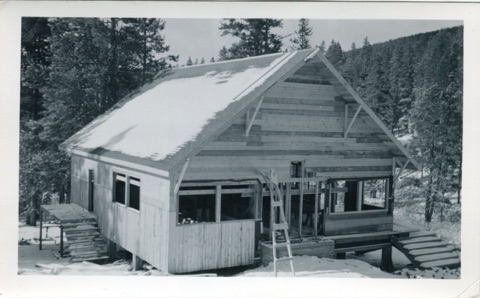 1947 Building the Original Lodge
