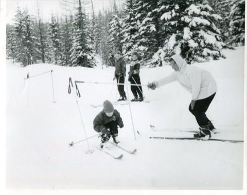 1950s Kids Learning how to ski
