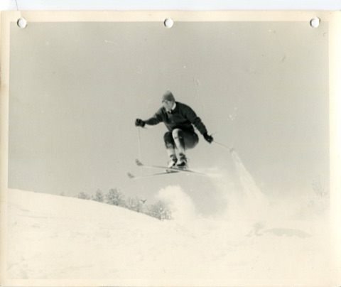 1958 Skier jumping