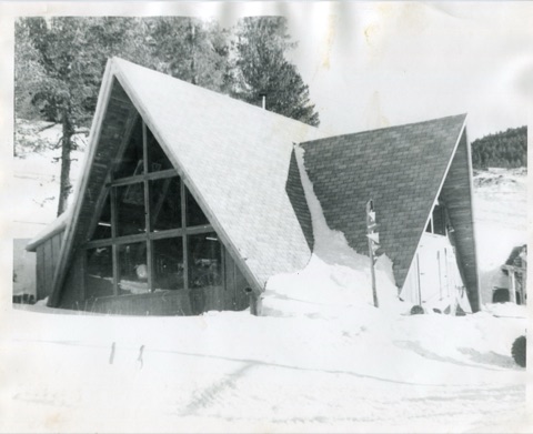 1964 Ski Hut new building3
