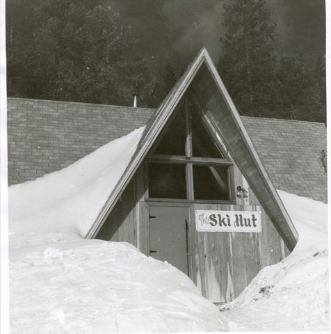 1965 Ski Hut big snow