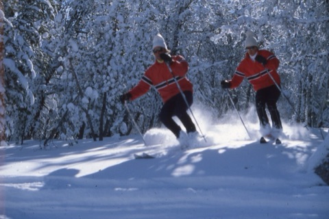 1970s unknown skiers in red