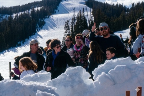 1990s Crowd of people2