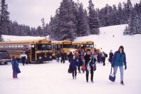 1990s School PE Program kids walking to lodge
