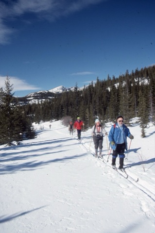 1990s unknown group cross country skiing