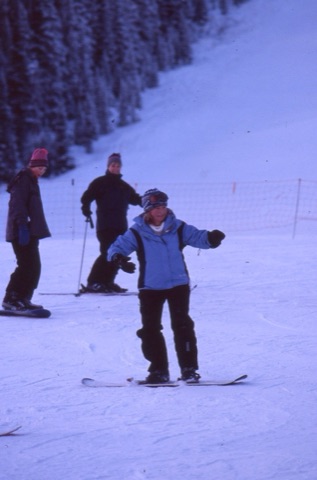 2000s Avery Gold Snowboarding in learning area