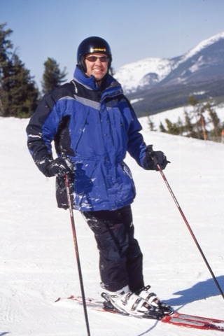 2000s unknown skier in blue