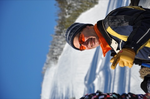 2010 Dave Broquist pointing