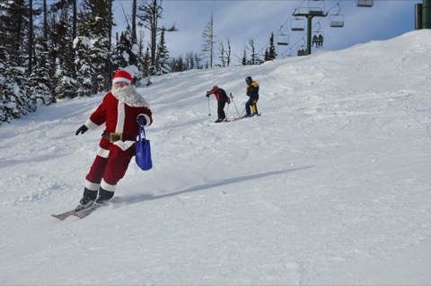 2010 Santa Skiing