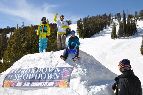 2011 Jason Mathews, Nick Boucher, AJ Korselin, Ben Haugan — Throwdown at Showdown Big Air Jump
