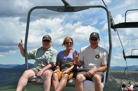 2013 2 men and 1 woman, Dave Elmquist on triple chair near the top