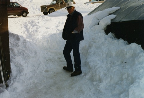 1995 Jerry Solberg between lodge and old patrol building