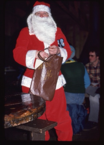 1978 Santa with nose bag