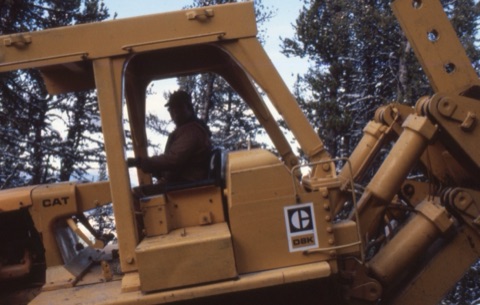 1981 Joe Pinski building the upper Prentice Run2