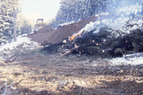 1981 Joe Pinski building the upper Prentice Run6