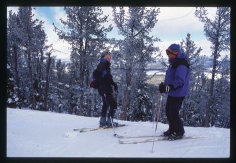 1999 George Willett talking to customer Prentice Run