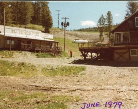 1971 Wu Tungs Pro Shop & Lodge