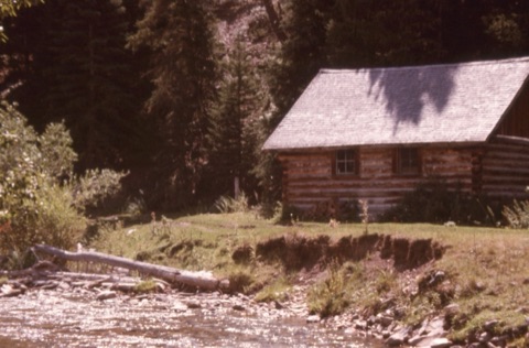 1976 Cabin by the water