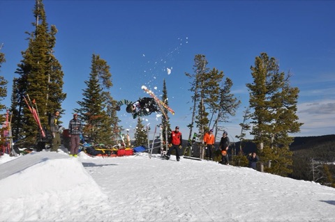 2015 Throwdown at Showdown 2015 Facebook Post from 02-14-2015
