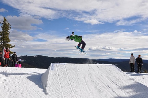 2015 Throwdown at Showdown 2015 Facebook Post from 02-14-2015