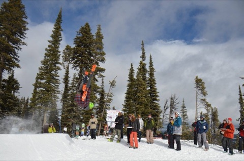 2016 Throwdown at Showdown 2016! Day 1. Facebook Post from 02-18-2016