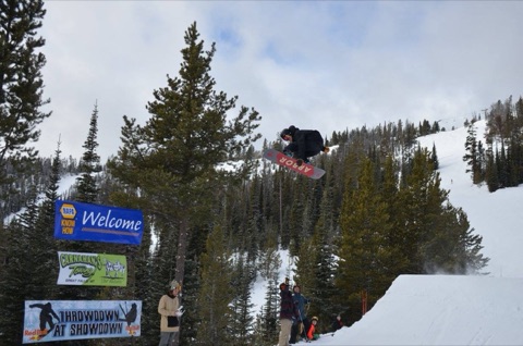 2016 Throwdown at Showdown 2016! Day 1. Facebook Post from 02-18-2016