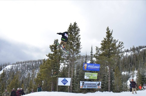 2016 Throwdown at Showdown 2016! Day 1. Facebook Post from 02-18-2016