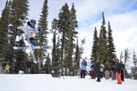 2016 Throwdown at Showdown 2016! Day 1. Facebook Post from 02-18-2016