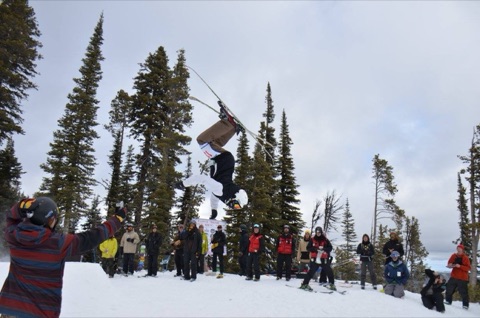 2016 Throwdown at Showdown 2016! Day 1. Facebook Post from 02-18-2016