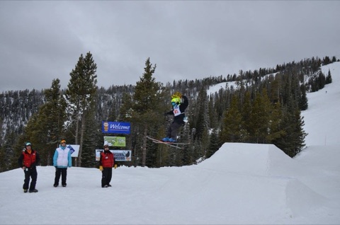2016 Throwdown at Showdown 2016! Day 1. Facebook Post from 02-18-2016