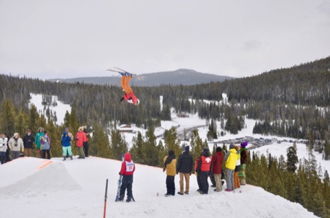 2018 Throwdown at Showdown! Facebook Post from 03-25-2018