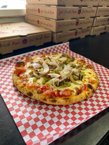 2022 Noah Wentworth — Pizza Bus — Serving up fresh pizza! Facebook Post from 07-06-2022