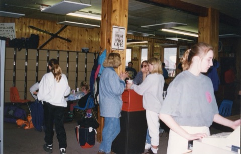 1996 Jamie Hoxter, Valerie Meeks in lodge