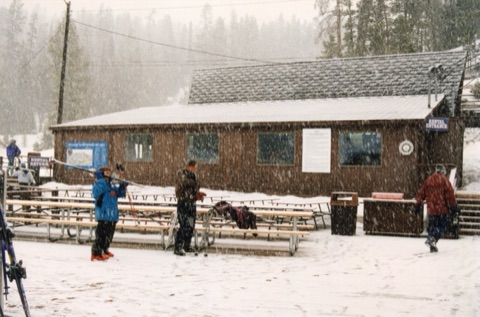 1996 Rental shop in snow storm