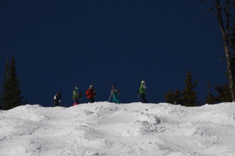 2021 Contestants at the top of the mountain