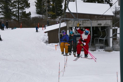 2020 Triple chair — Ski with Santa