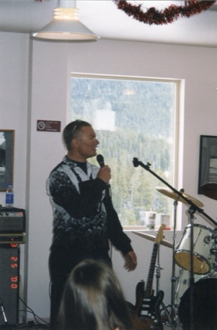 2000 Joe Pope — The Bar — On the Mic