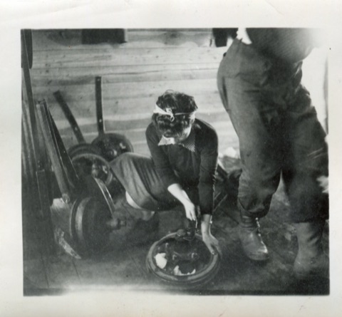 1938 Building at King's Hill Assembling the first Rope Tow