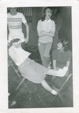 1940s, Woman in bandages:splints