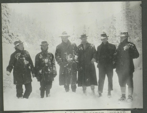 1916 Neihart Road crew, Foreman Duncan, Bookkeeper Waddell, Timekeeper Cook, Engineers Williamson, Cheatam and Thompson